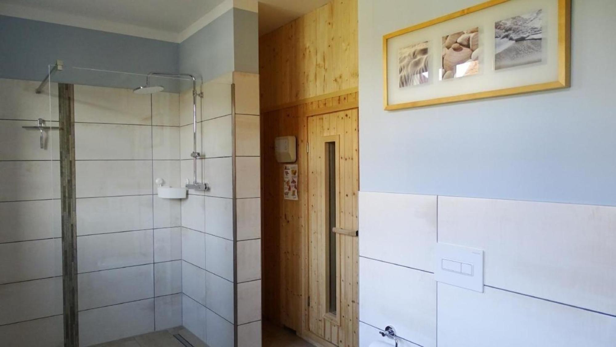 Röbel Ferienwohnung Wuennowblick Mit Sauna מראה חיצוני תמונה